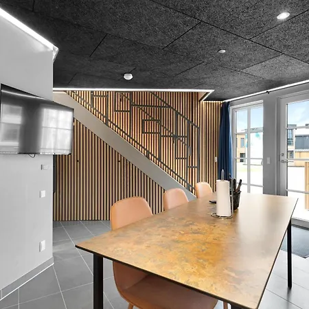 Fun Art Holiday Apartment Lots Of Fun For The Whole Family! ホテル *